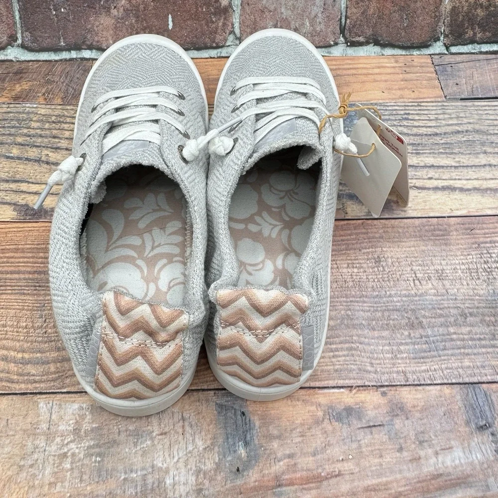Roxy Bayshore Plus Shoes Women Sz 10 Gray White Lace Up Comfort Sneakers READ